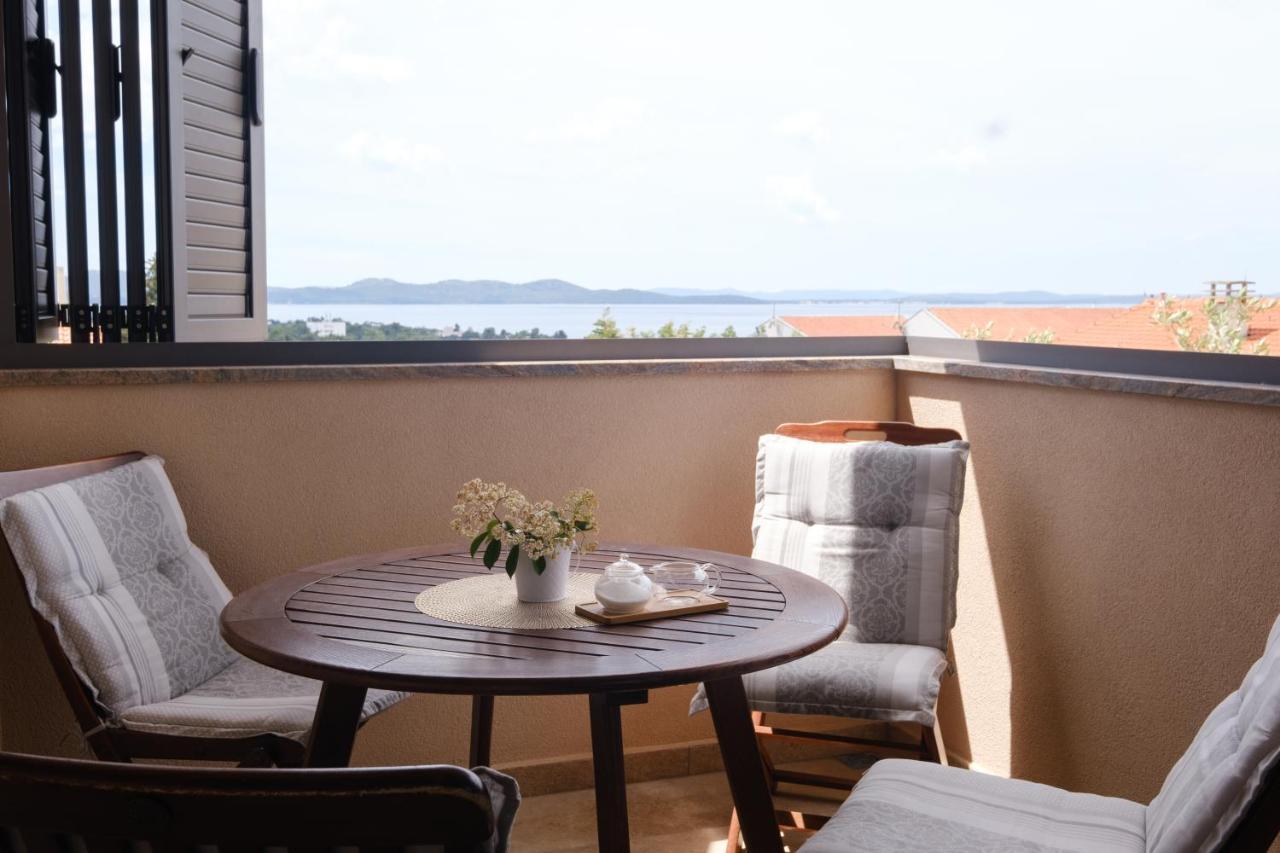 Apartments Luana With Private Jacuzzi Ζαντάρ Εξωτερικό φωτογραφία